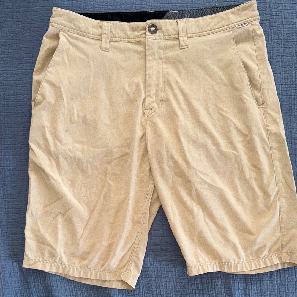 Volcom Men’s Shorts EUC 33